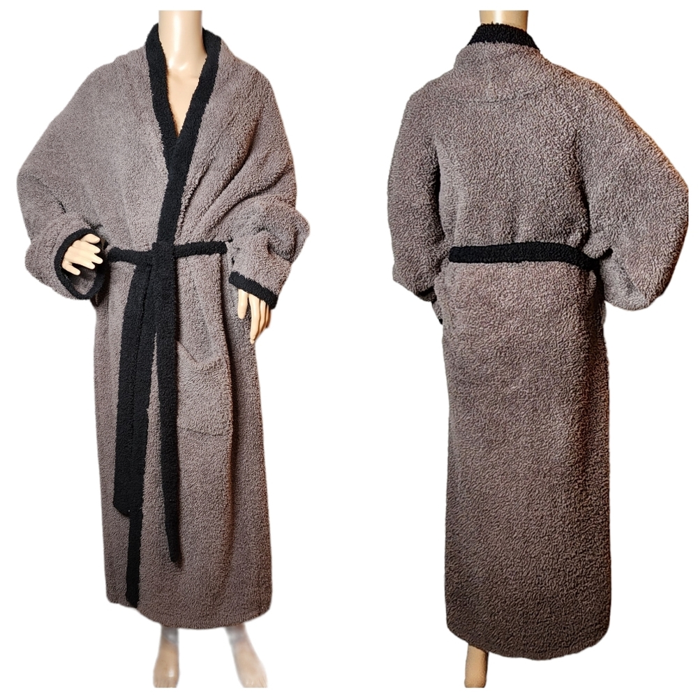 Barefoot Dreams Cozy Gray and Black Robe
